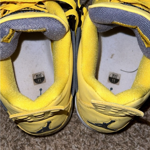 Jordan retro 4 (lightning) - Picture 4 of 6